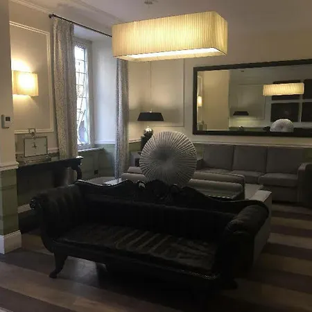 Giglio Dell'opera Hotel 3*