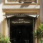 Giglio Dell'opera Rome