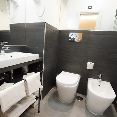 Giglio Dell'opera فندق روما