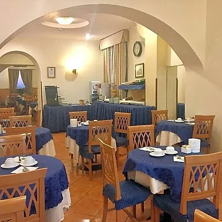 Giglio Dell'opera Hotel 3*