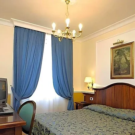 Giglio Dell'opera Hotel 3*