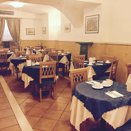 Giglio Dell'opera Hotel 3*
