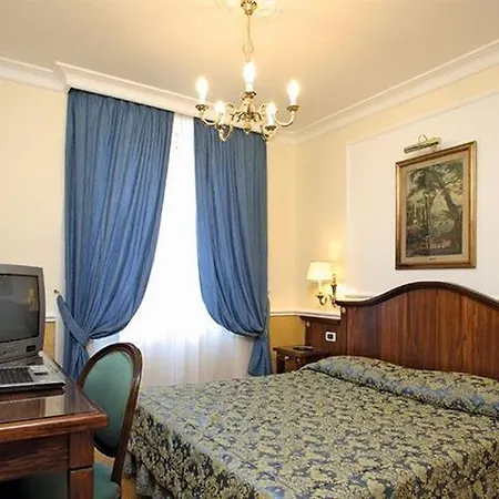 Giglio Dell'opera Hotel 3*