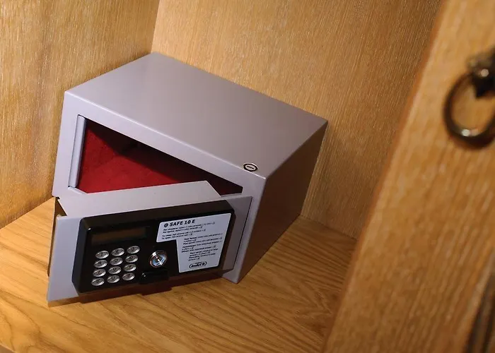 Giglio Dell'opera 3* Rzym