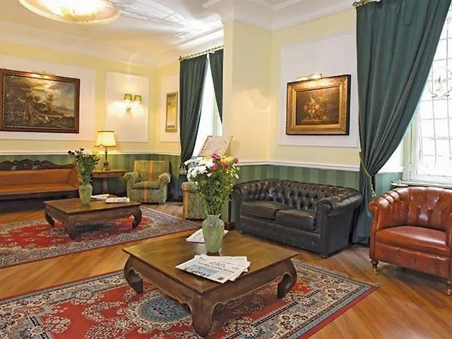 Giglio Dell'opera Hotel